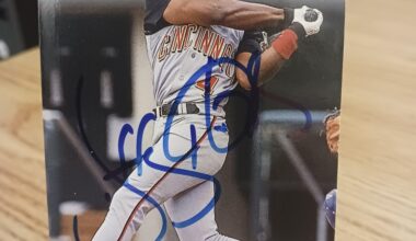 Posting a Reds autographed card every day until we win the World Series. Day 471: Jeffrey Hammonds