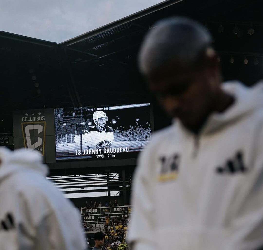 Columbus Crew with a moment of silence for JG 🖤