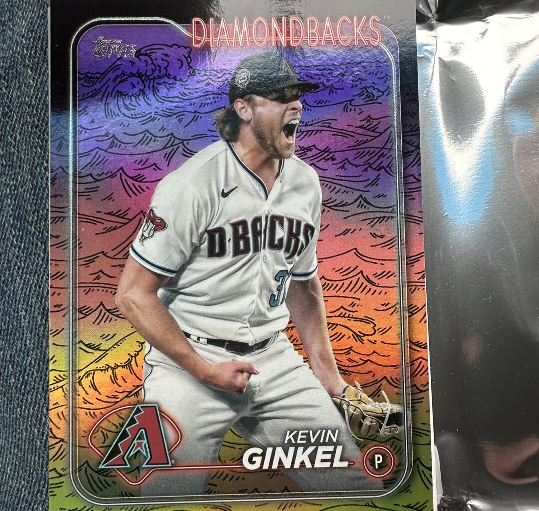 Kevin Ginkel 1/1 from a Series 2 Blaster Pack!