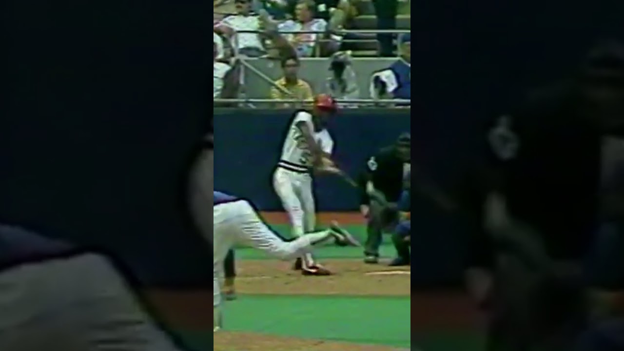 Willie McGee Home Run
