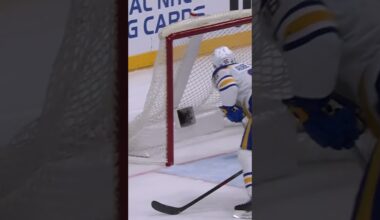 Markstrom makes IMMEDIATE impact for Devils 😈