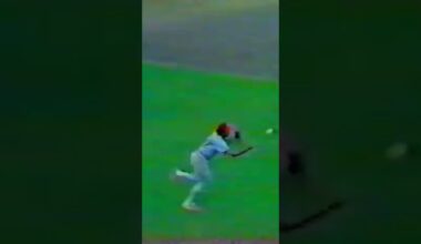 Joaquín Andújar Bobbles A Wally Backman Bunt