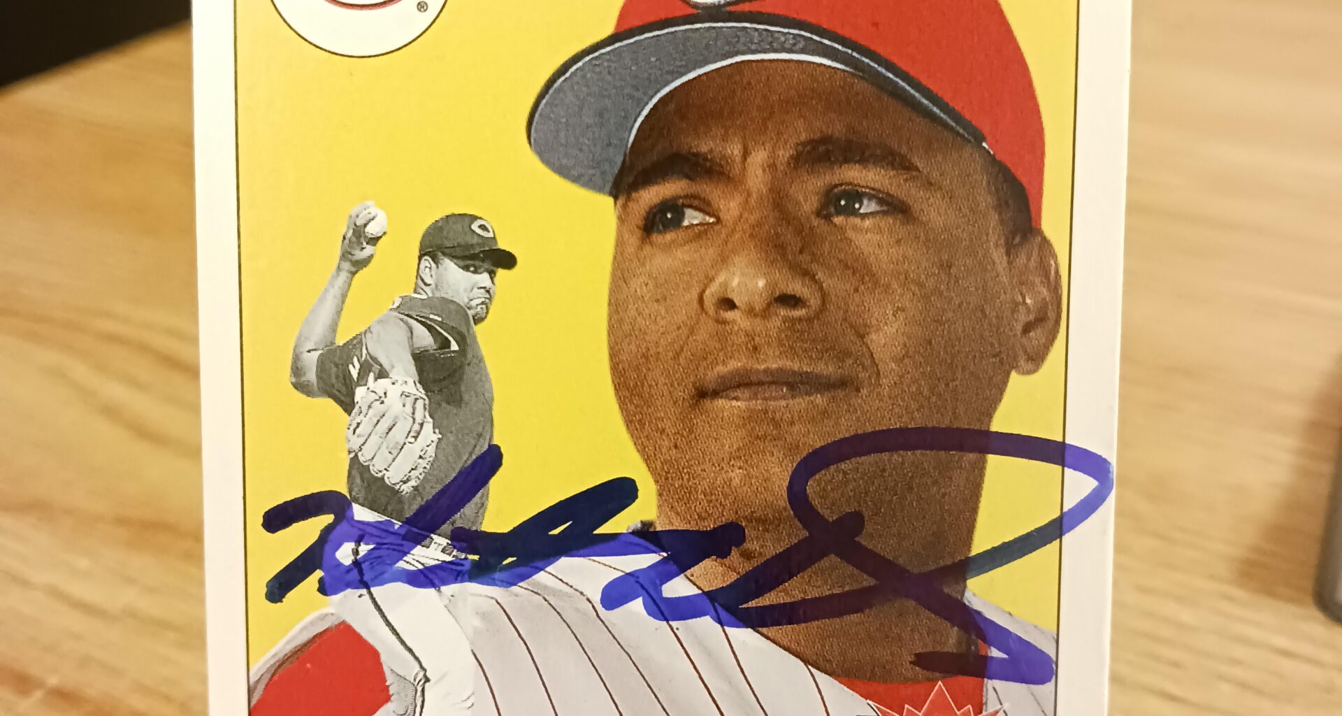 Posting a Reds autographed card every day until we win the World Series. Day 491: Hector Mercado