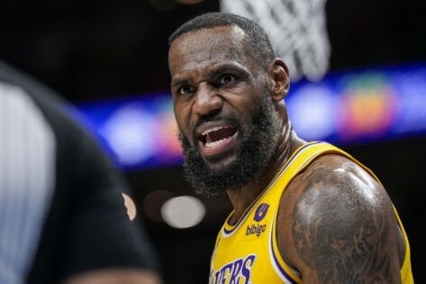 'This Shit Is Garbage' - LeBron James' Reaction to Darvin Ham Cutting His Game Time