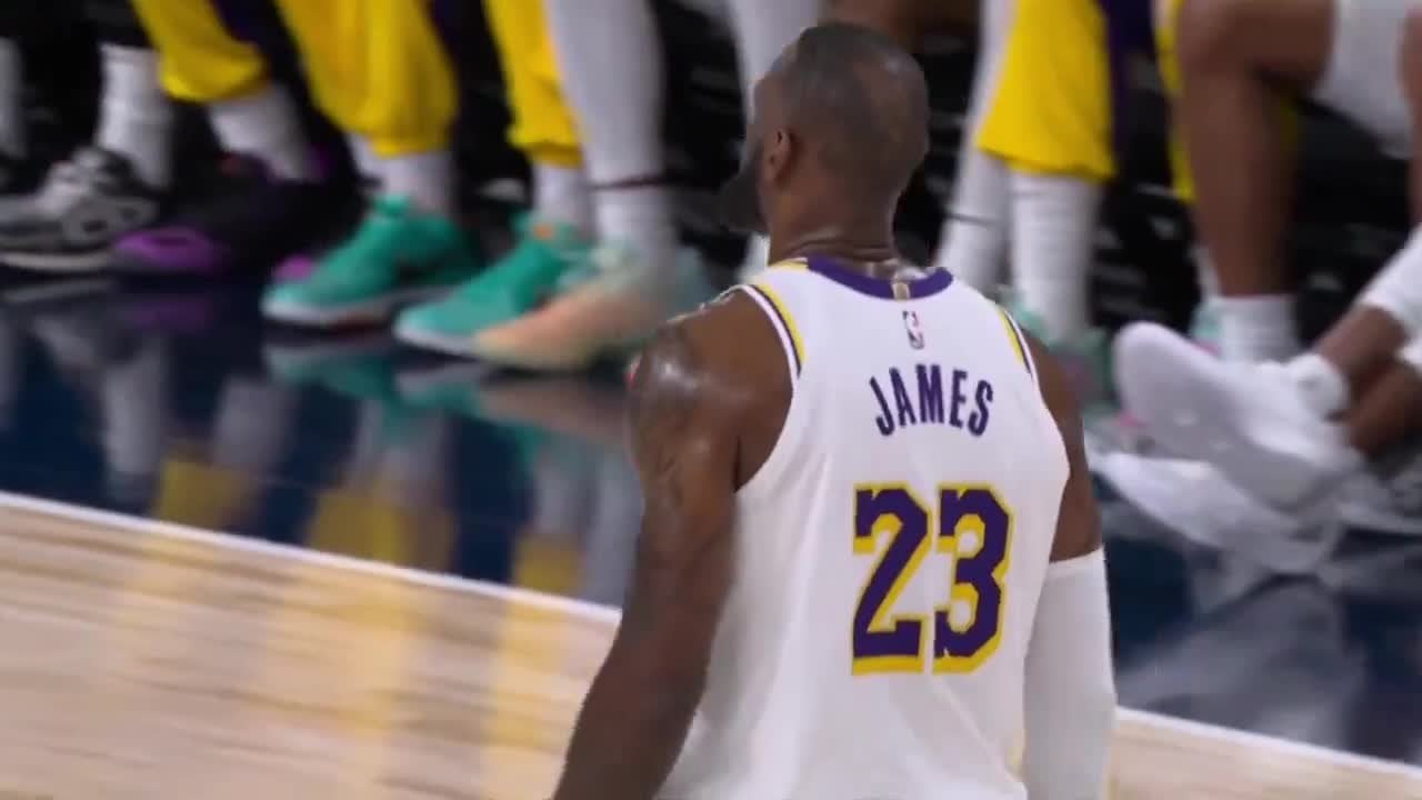[Highlight] Lebron and Bronny on the same court for the first time