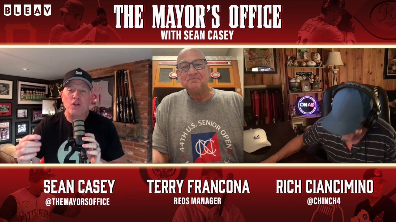 [Chatterbox] #Reds new manager Terry Francona knows just to deal with bad base running from experience with.......Sean Casey