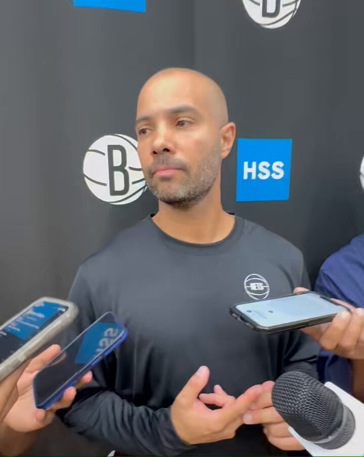 [Slater] Jordi Fernandez on the Nets’ starting point guard battle between Dennis Schroder and Ben Simmons: "I want to be put in a tough spot. These are two really good players. They both want to start, and that's what I want...If they don't meet expectations, they won't be the starting point guard."