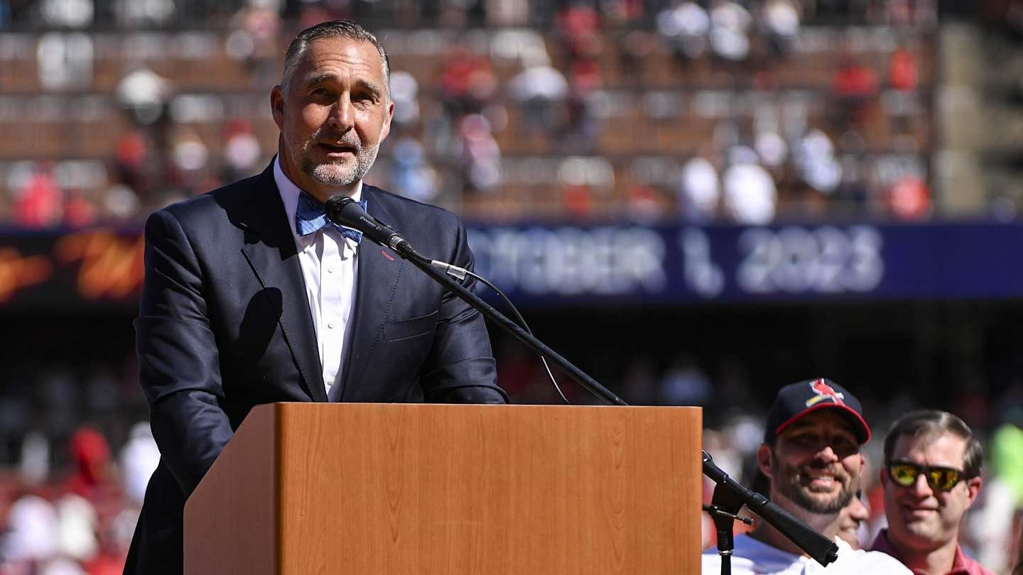Cardinals' John Mozeliak Hints Notable Players Won't Be Dealt Despite Payroll Dilemma