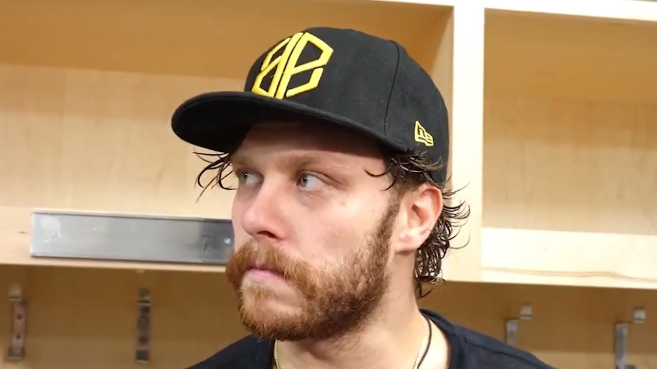 David Pastrnak Has 'No Problems' With Jim Montgomery Mixing Lines | Bruins vs Hurricanes Postgame