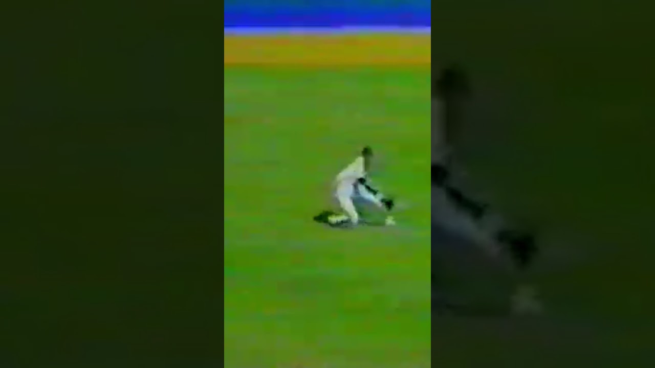 Darryl Strawberry Bad Fielding