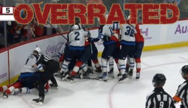 3rd Period Penalties Jets & Panthers, Florida Fans Chant "Overrated "