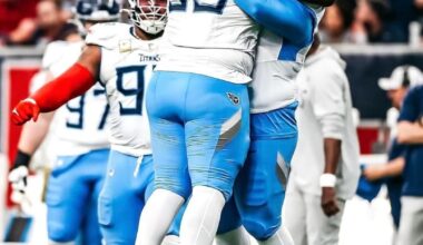 [Wyatt] 🚨BRITCHES REPORT 🚨: The Titans will be decked out in white jerseys with light blue britches and all white socks in Sunday’s game at the Commanders. 👖