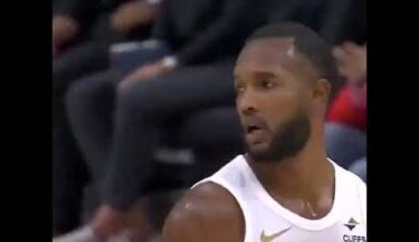 Are you kidding me Evan Mobley?? 🔥