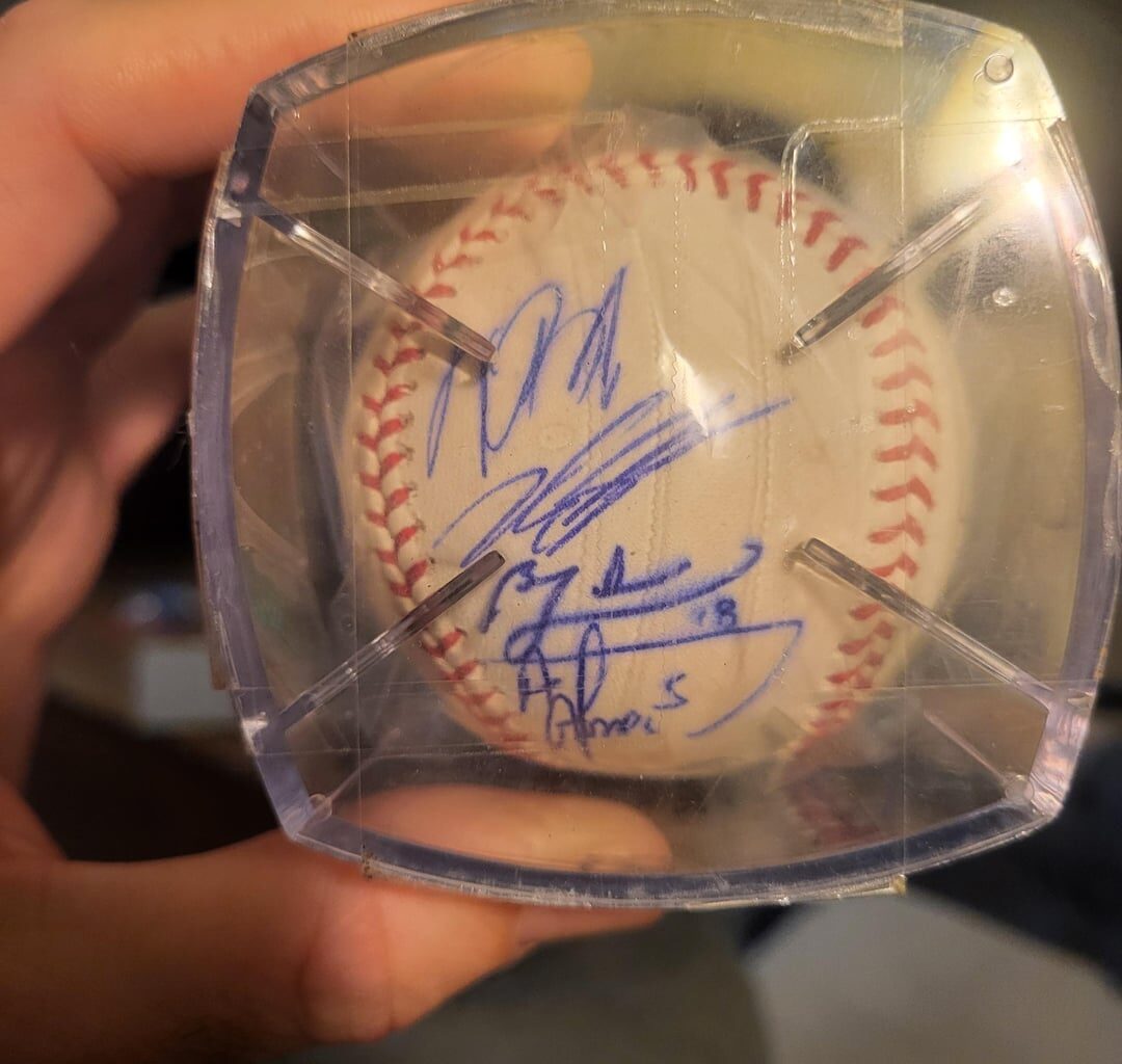 It's a long story how I got this. I was a lil tipsy and can't remember who they said was on it. Need some help IDing signatures.