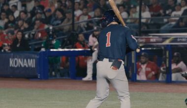 [Team USA] The bases were full for Matt Shaw. Of course, he brought ‘em all home. (Bases clearing standing triple)