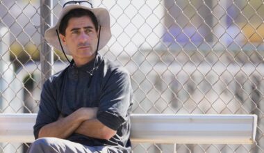 Real Gs move in silence like lasagna