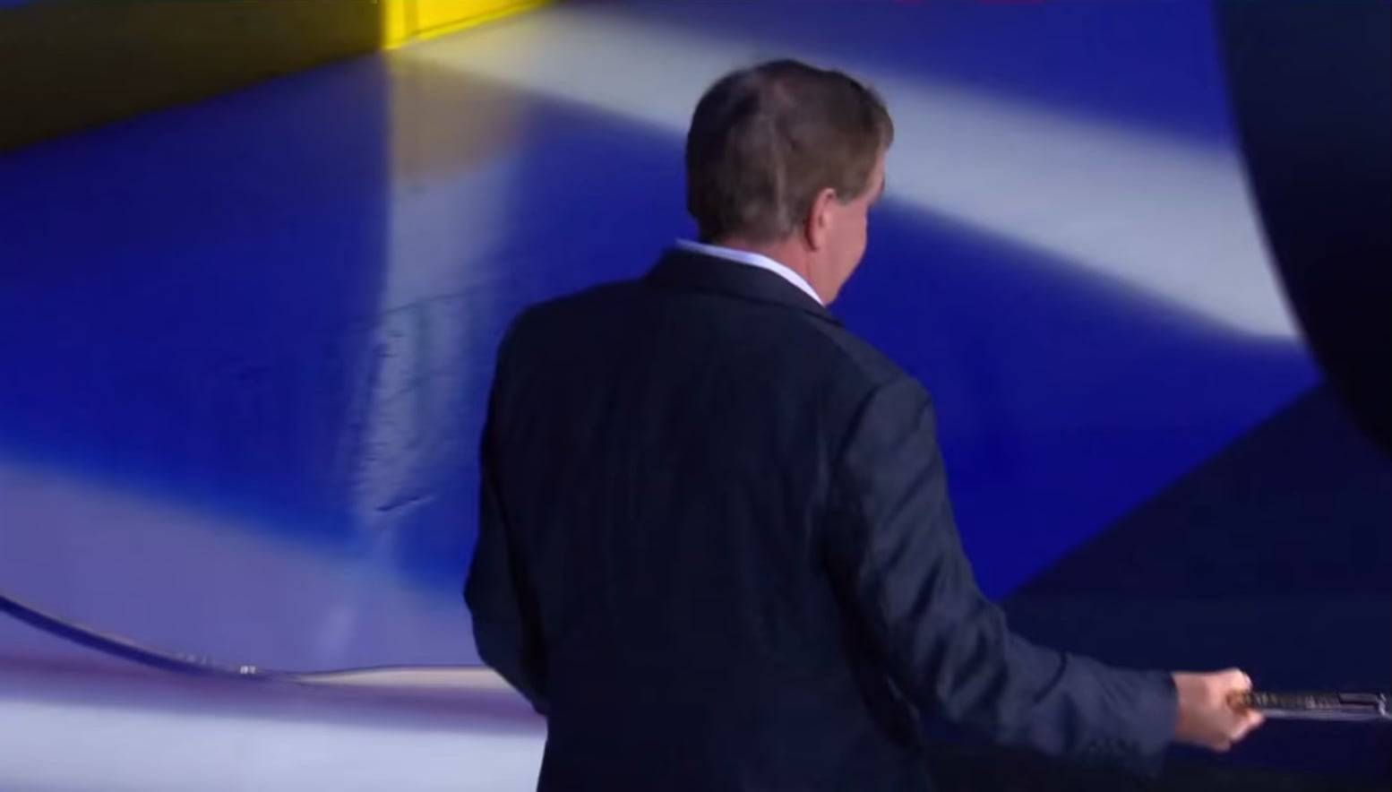 Vasy didn’t know how to react 😂