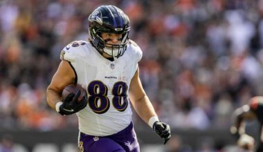 Charlie Kolar Suffers Broken Arm Against Chargers