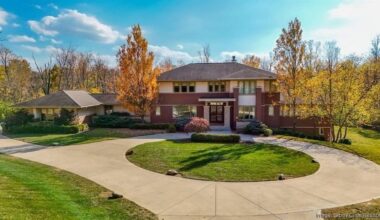 Joey Votto sells Cincinnati home for $2.75M, was previously owned by Bengals player