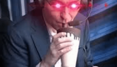 [META] Should "Jason Benetti announcing 'x' game" posts be removed?