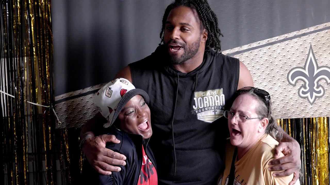 Recap: Cam Jordan teams up with Giving Hope to host turkey giveaway | New Orleans Saints
