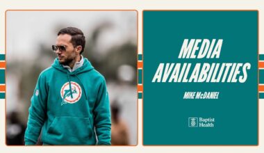 Coach Mike McDaniel meets with the media | Miami Dolphins