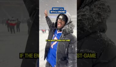 Snowy 1v1s with @ajgreene15 🏈❄️