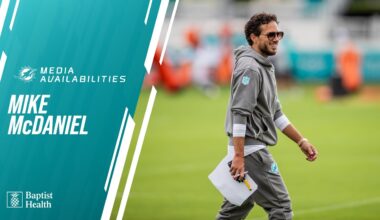 Coach Mike McDaniel meets with the media | Miami Dolphins