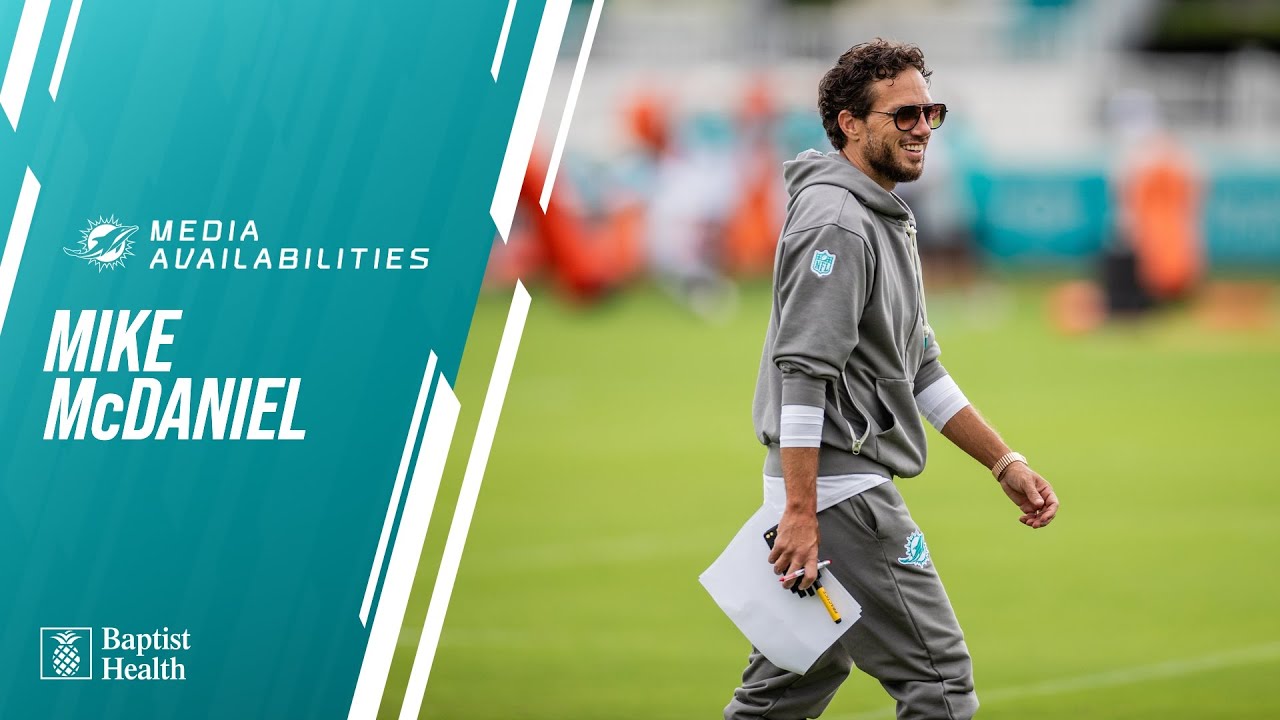 Coach Mike McDaniel meets with the media | Miami Dolphins
