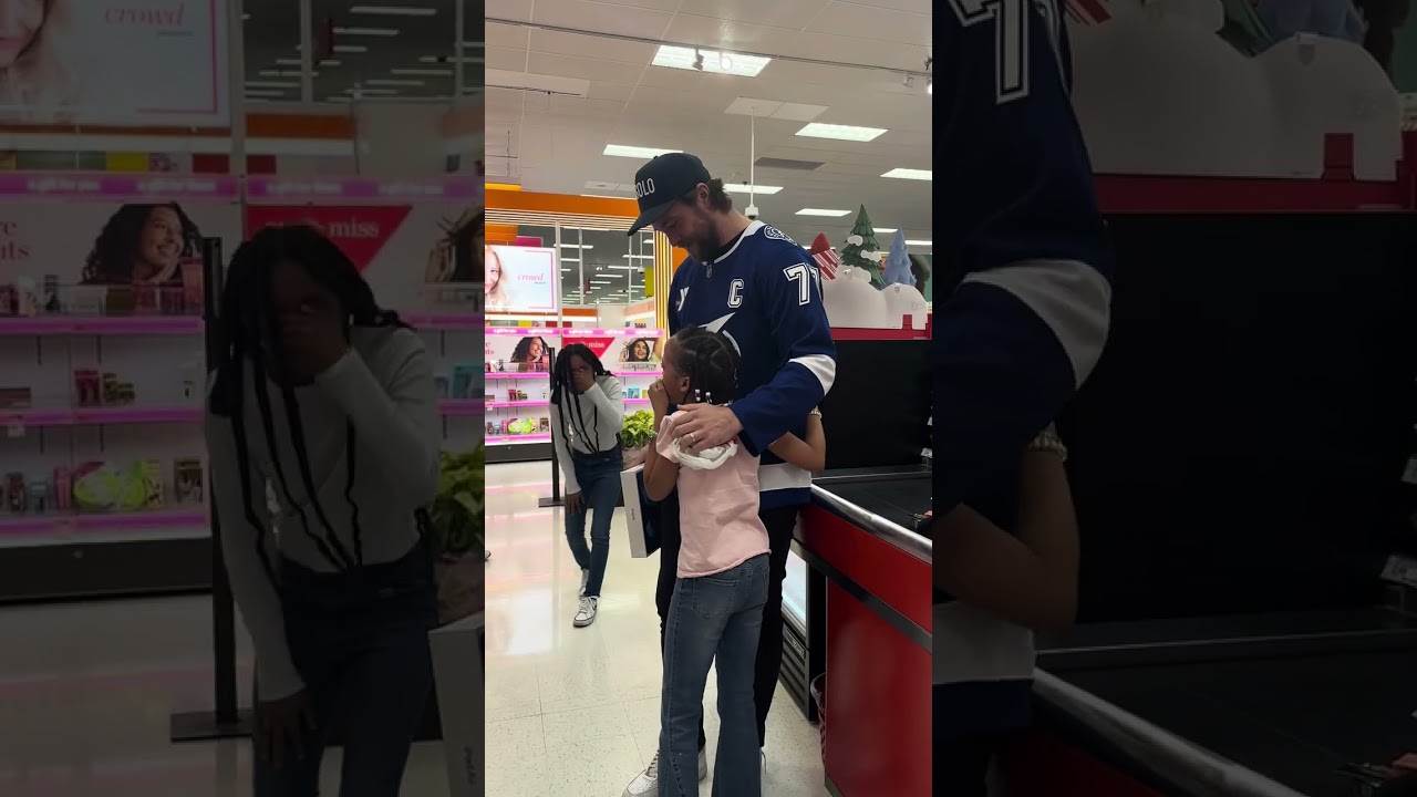 Bolts Holiday Shopping