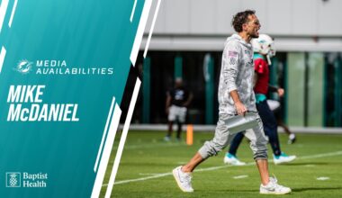 Coach Mike McDaniel meets with the media | Miami Dolphins