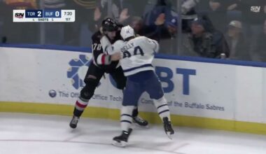 Rielly vs Thompson FIGHT (w/Joe Bowen)