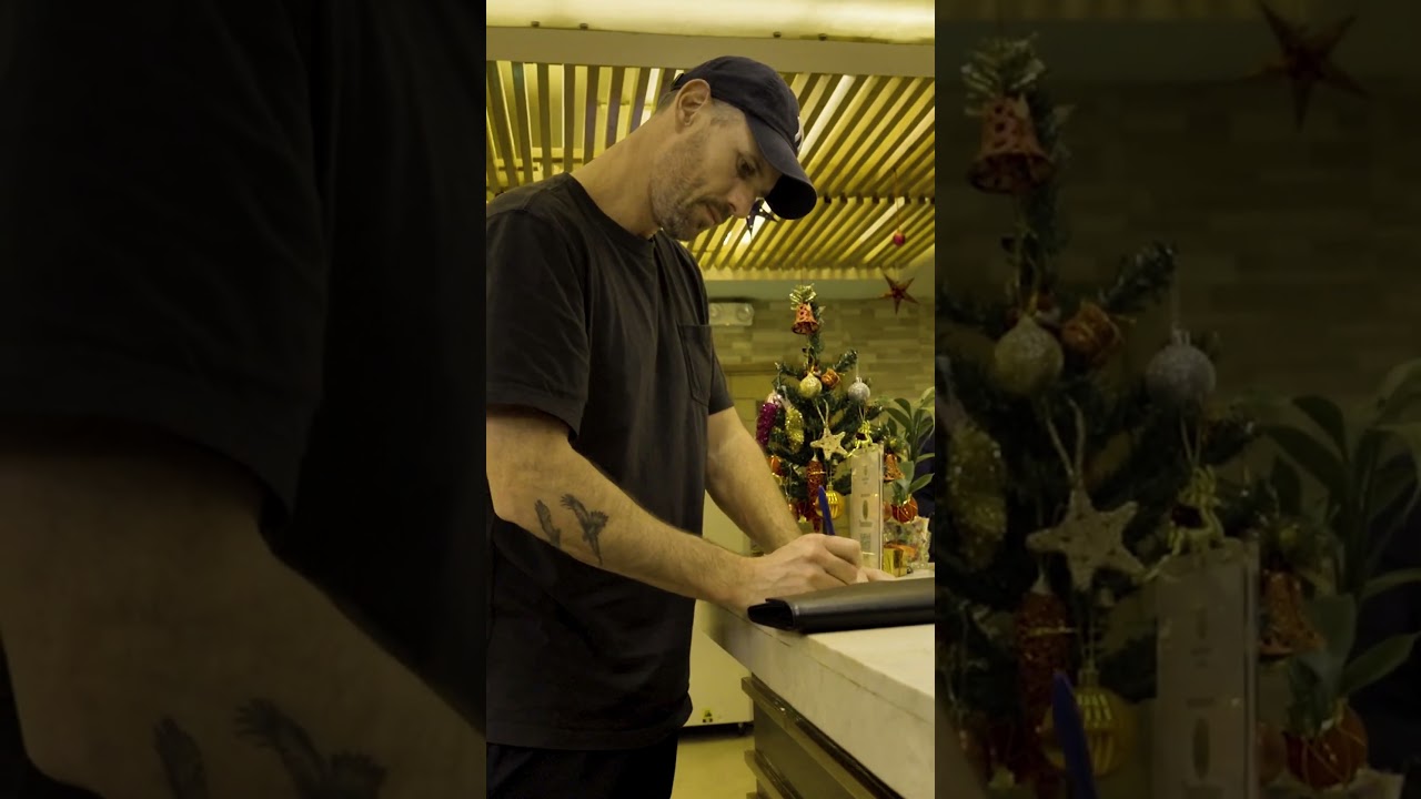 The pace king is here to lead the Kings! 🙌| Shaun Tait #ctgkings #coach #Bpl2025