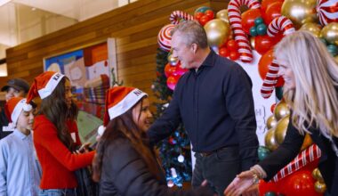 John Lynch Foundation Hosts 28th Annual Christmas Party | 49ers
