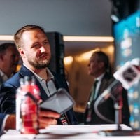 [Bultman] Todd McLellan talked last night about the Red Wings looking mechanical. At today’s practice, one of the coaching points we could hear from up top was, “Play fucking hockey. You’re done it your whole lives.”