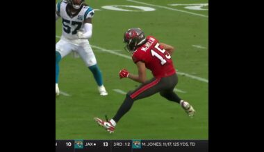 Jalen McMillan catches for a 15-yard Gain vs. Carolina Panthers