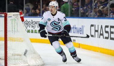 Report: Yanni Gourde would be willing to waive his M-NTC for the Maple Leafs per Pierre Lebrun