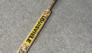 Loooking to get $50 for this 92-93 Columbus chill team signed goalie stick