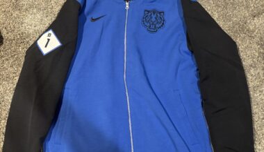 Got this really nice city connect jacket I had been wanting for christmas!