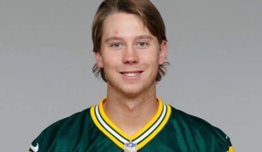 Congrats to JK Scott for being the first holder of a successful fair catch kick since 1976.  Good on ya leggy boy.