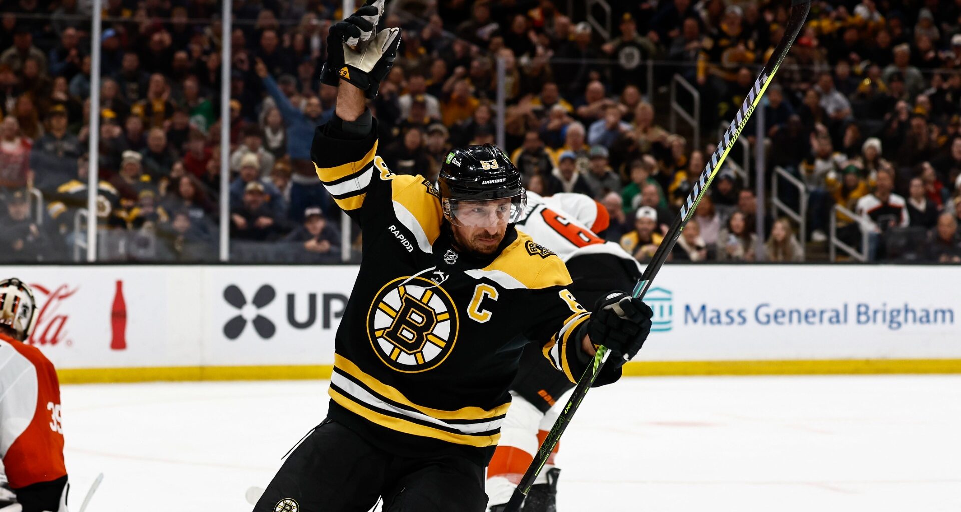 Brad Marchand Jokingly Emulates Bruins Coach In Bench Debut