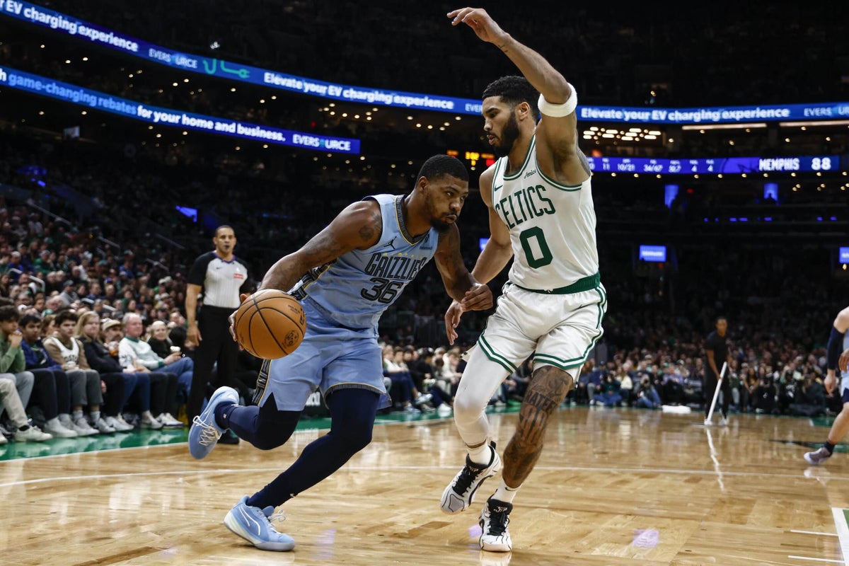 ‘A Celtic for life’: Marcus Smart feels the love, shows off son in return to Boston