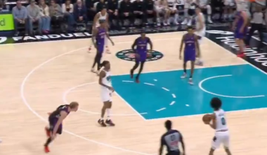 Jaylen Wells 17 PTs Highlights