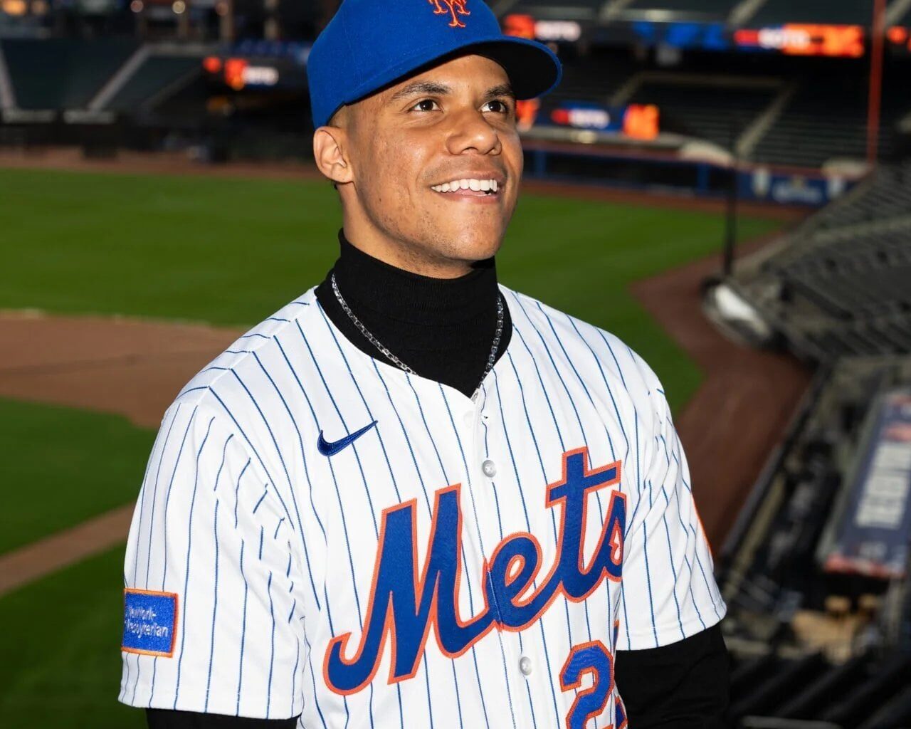 [Talking Yanks] "That's a lie."

Juan Soto said in an interview with @GrandesELD that no one from the Yankees mistreated his family. He says they are a 1A organization and his experiences with the team were great