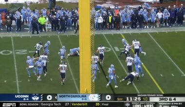 Pesky's Pole is obstructing the camera at the Fenway Bowl