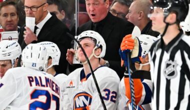 Isles' Roy irked by near collapse: Sorokin 'deserved more respect'