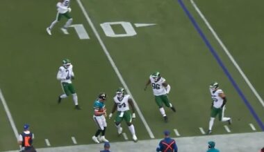 Mac Jones Baffled NFL World With Bizarre Red Zone Decision vs. Jets