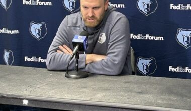 [Wallace] Jenkins says Zach Edey (ankle) went through another encouraging workout today in his ramp up and could be back potentially this weekend. Grizz play 2-game set Saturday at Boston and Sunday at Washington.