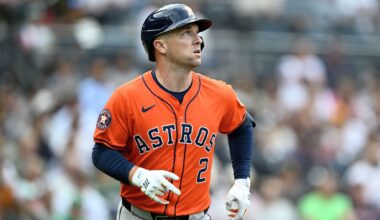 Astros reportedly extend $156 million offer to Alex Bregman