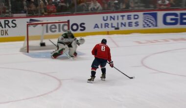 Ovi and Flower square off in the SHOOTOUT! 🐐🆚🐐